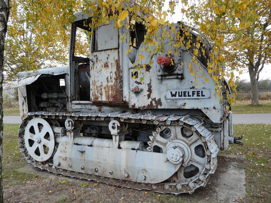 Eisenwerk-Wülfel Wuelfel Raupenschlepper