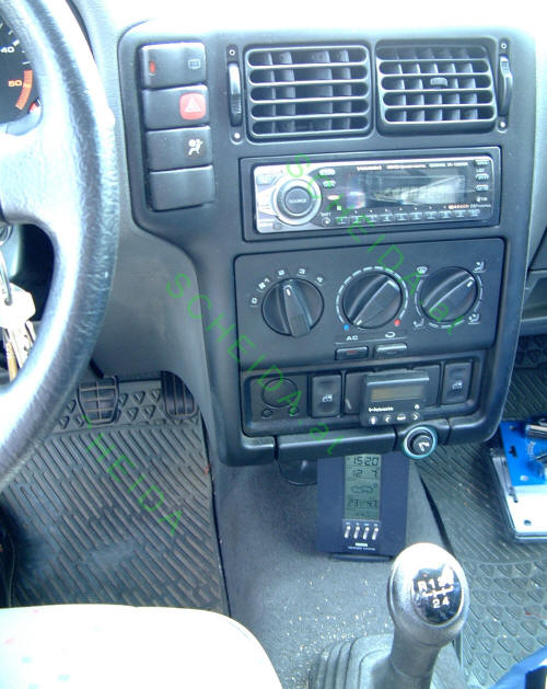 VW Caddy Innenkonsole