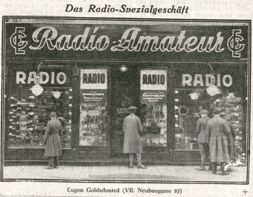 Faszinierend, das wir gut 100 Jahre spter in sein Radio-Amateur Schaufenster blicken knnen. Aus "die Stunde vom 20. November 1925