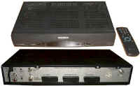 X_Nokia_SAT820S_front_rear_RM.jpg (28258 Byte)