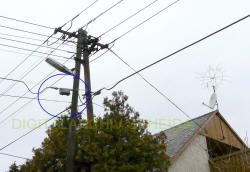 Straßenmast mit Kabel TV HF Verstärker in 9200 Moson Ungarn