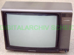 Grundig P50-242a CTI Farbfernseher aus 1986