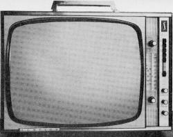 Der franzsische Sonolor tlviseur portable Traveller 41 Mehrnormenfernseher